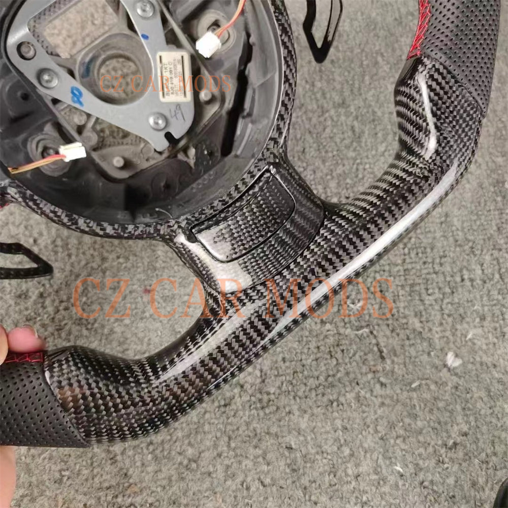 Customized Carbon Fiber Steering Wheel With Paddle Shift Auto Accessory Original Steering Wheel Remanufactured For Audi TT TTRS R8 SQ5 2008 2009 2010 2011 2012 2013 2014 2015