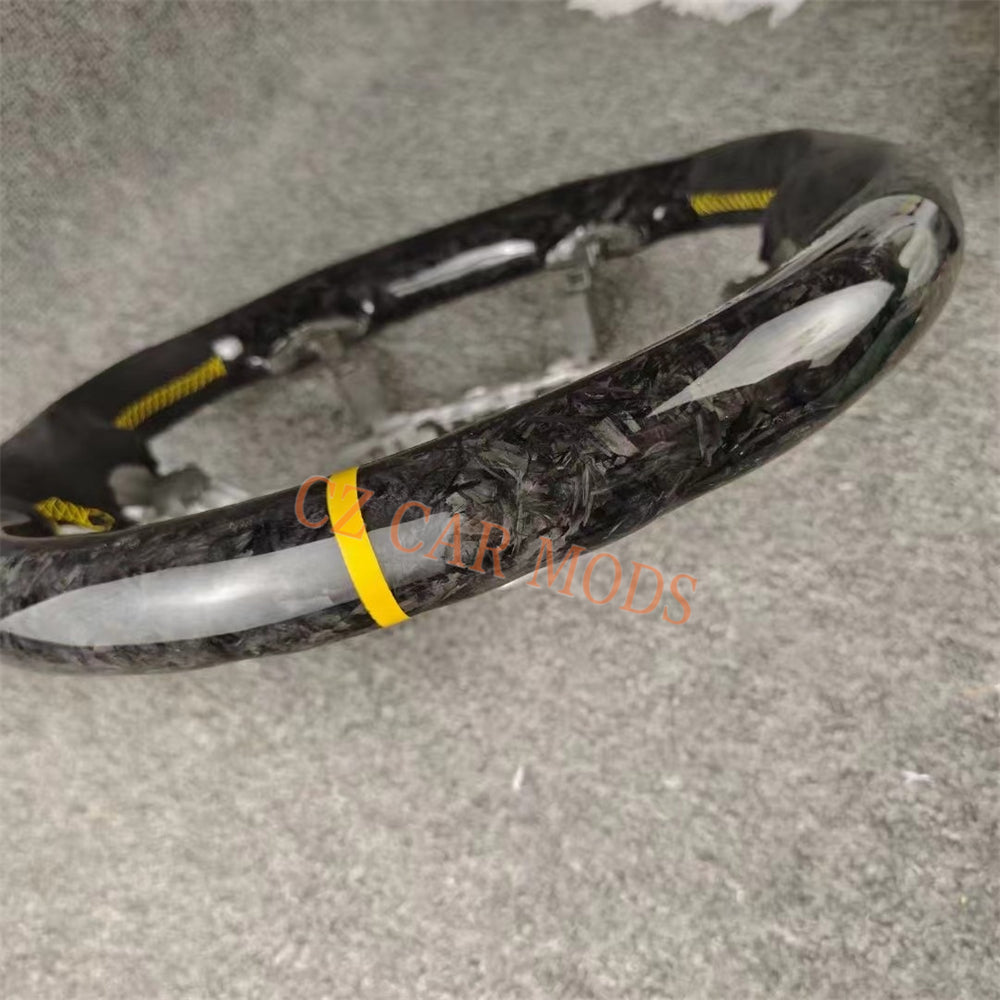 Custom Brand New Forged Carbon Fiber Steering Wheel Auto Accessory Yellow Strip Alcantara Steering Wheel For Toyota Crown 14th GEN 2015 2016 2017 2018