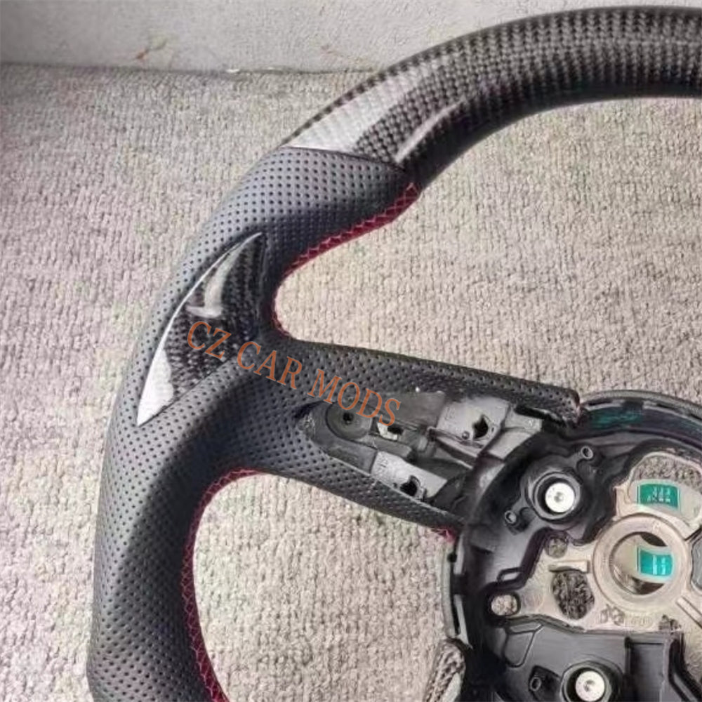 Customized Black Real Carbon Fiber Steering Wheel Auto Accessory Tricolor Center Strip For Audi A3 2017 2018 2019 2020 2021 2022 Remanufactured