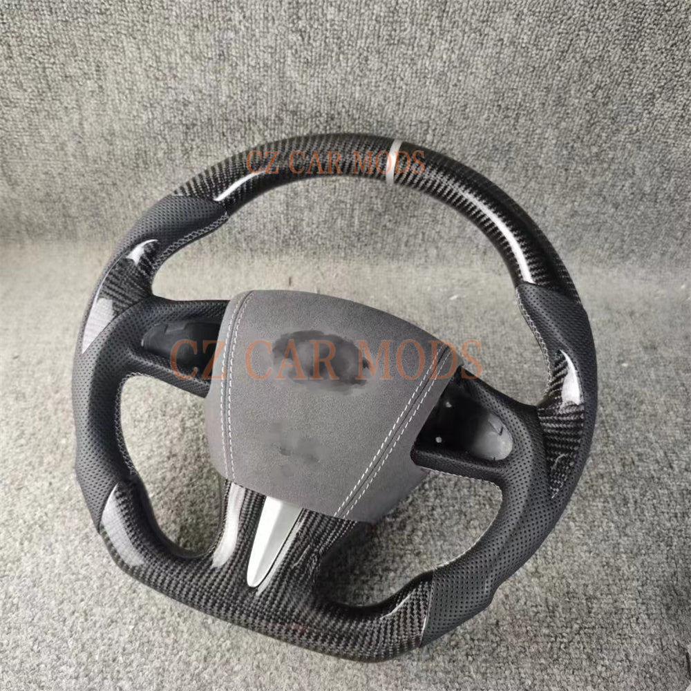 Customized Carbon Fiber Steering Wheel With Alcantara Airbag Cover For 2014 2015 2016 2017 INFINITI Q50 Auto Accessory Original Steering Wheel Re-manufactured Steering Wheel