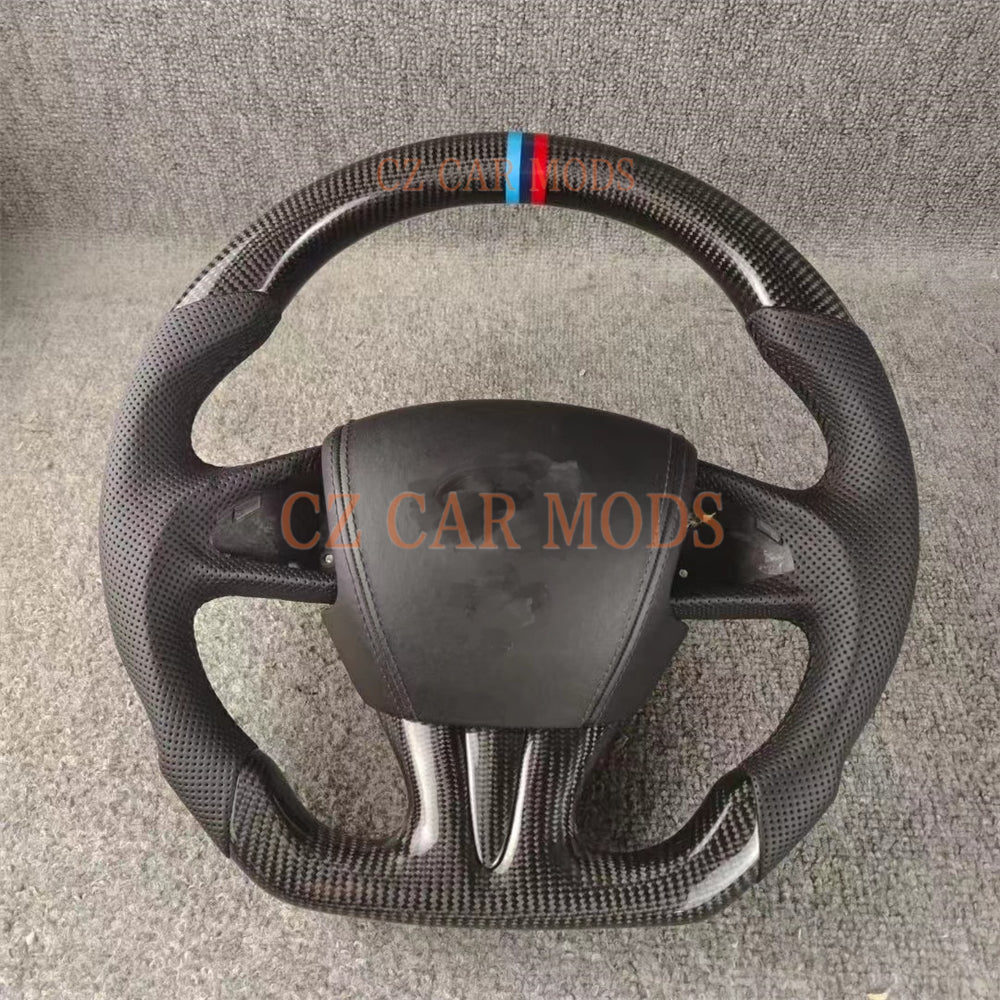 Customized Carbon Fiber Steering Wheel With Airbag Cover For 2014 2015 2016 2017 INFINITI Q50 Auto Accessory Original Steering Wheel Re-manufactured Steering Wheel